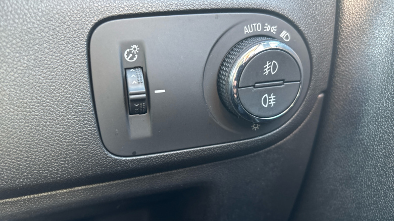 Vauxhall Crossland 1.2 Turbo Ultimate 5dr Petrol Hatchback